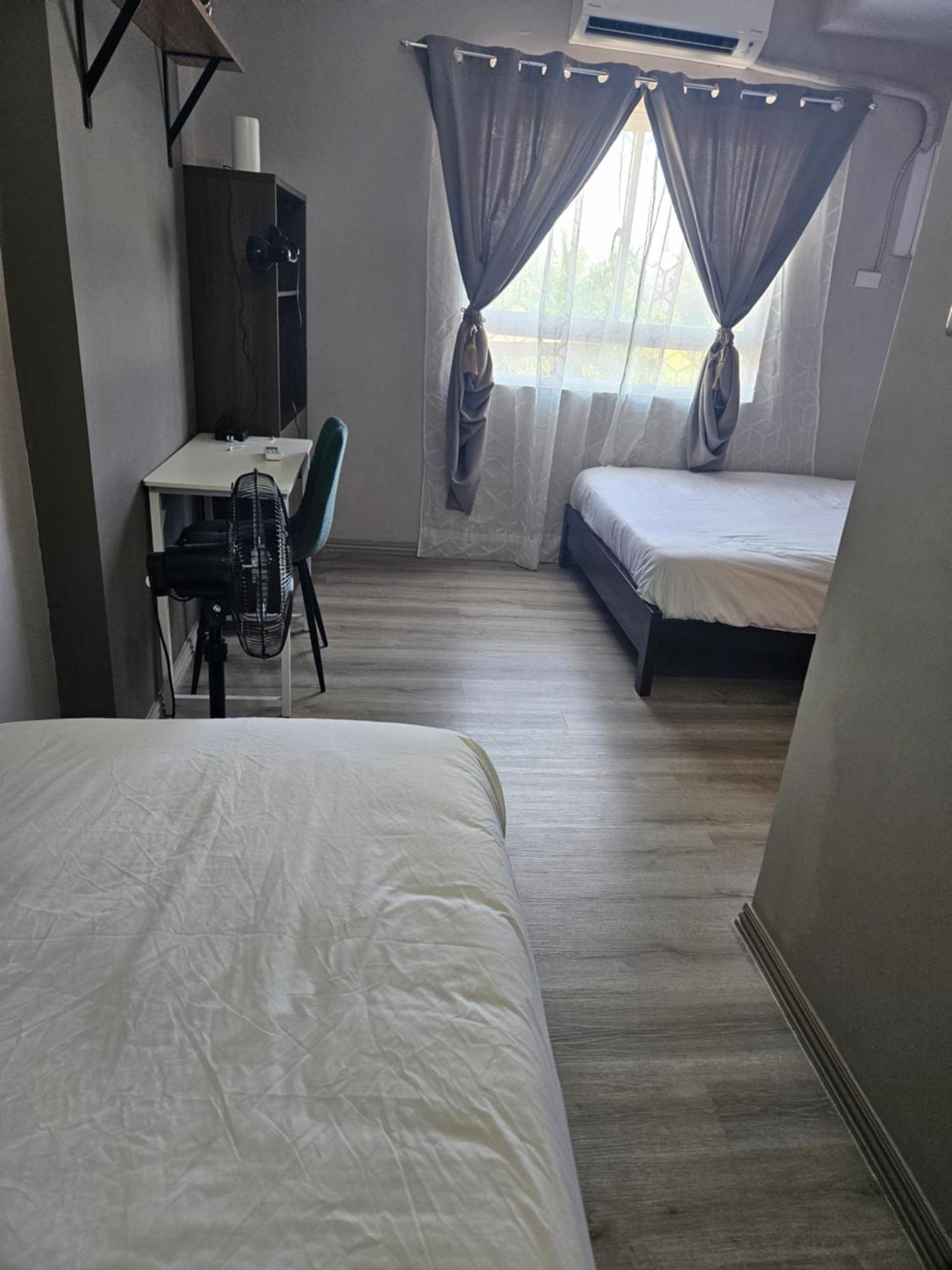 2-Bedroom Boutique City Condo - Newly Renovated! 세부 외부 사진