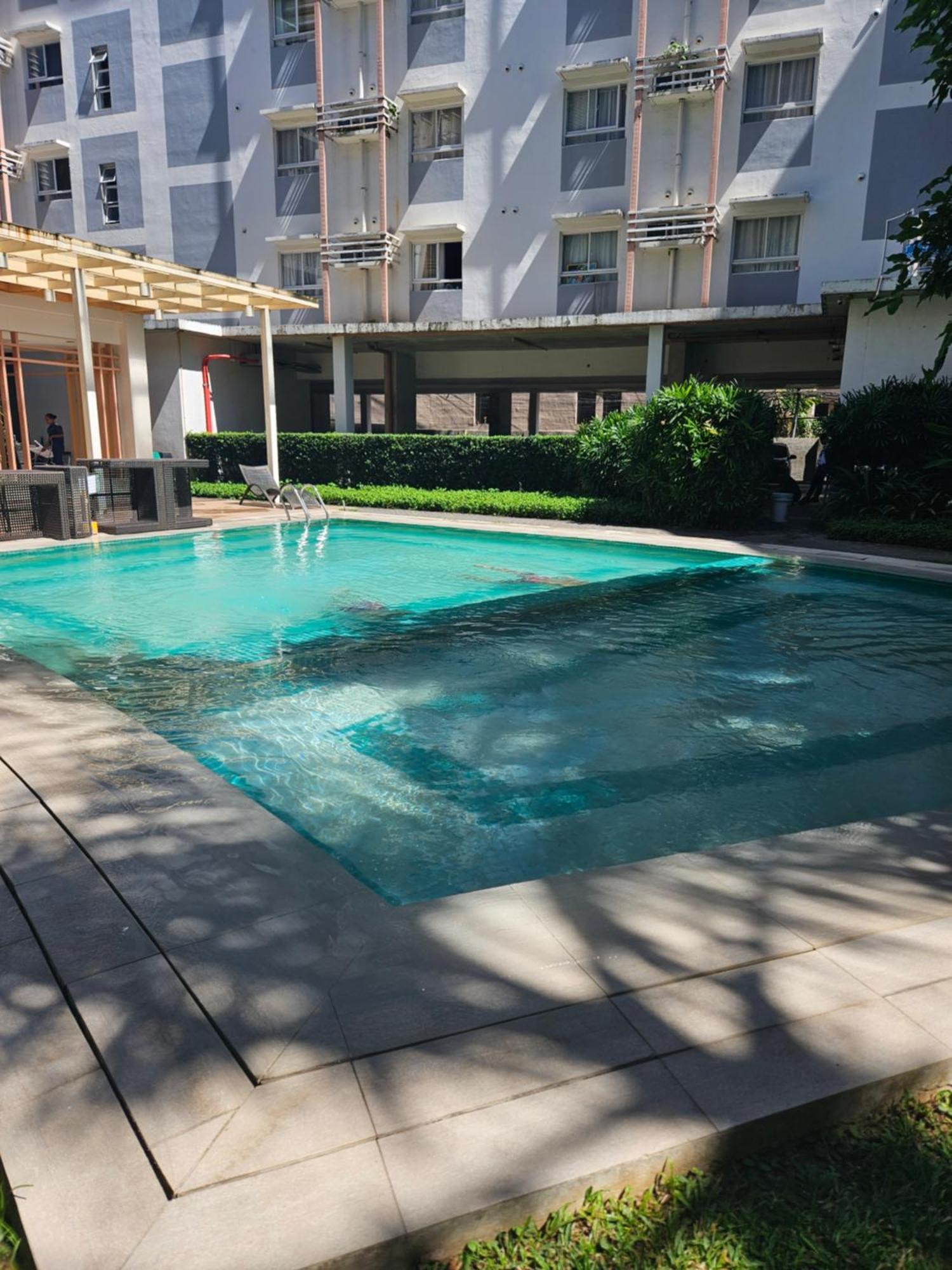 2-Bedroom Boutique City Condo - Newly Renovated! 세부 외부 사진
