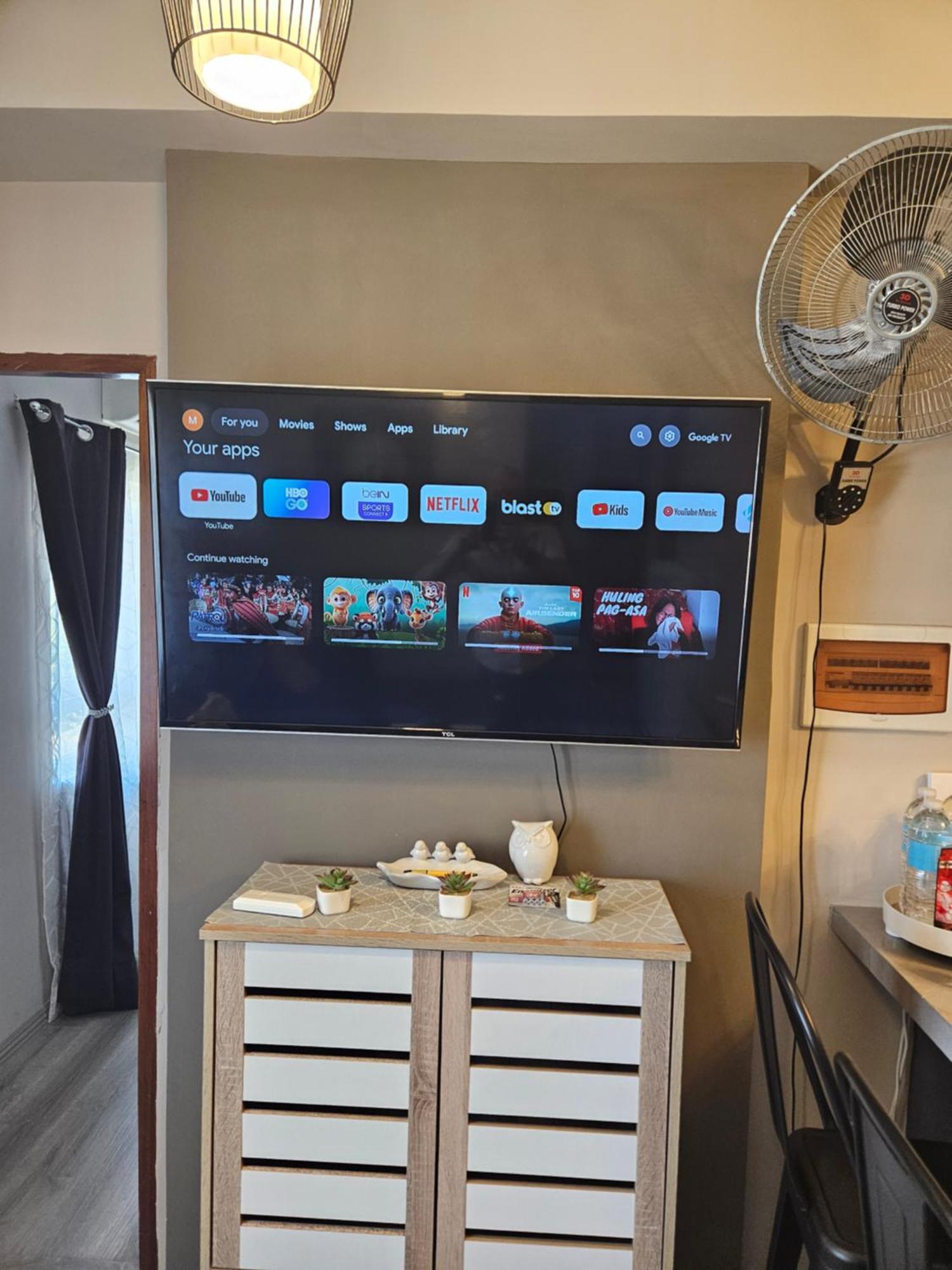 2-Bedroom Boutique City Condo - Newly Renovated! 세부 외부 사진